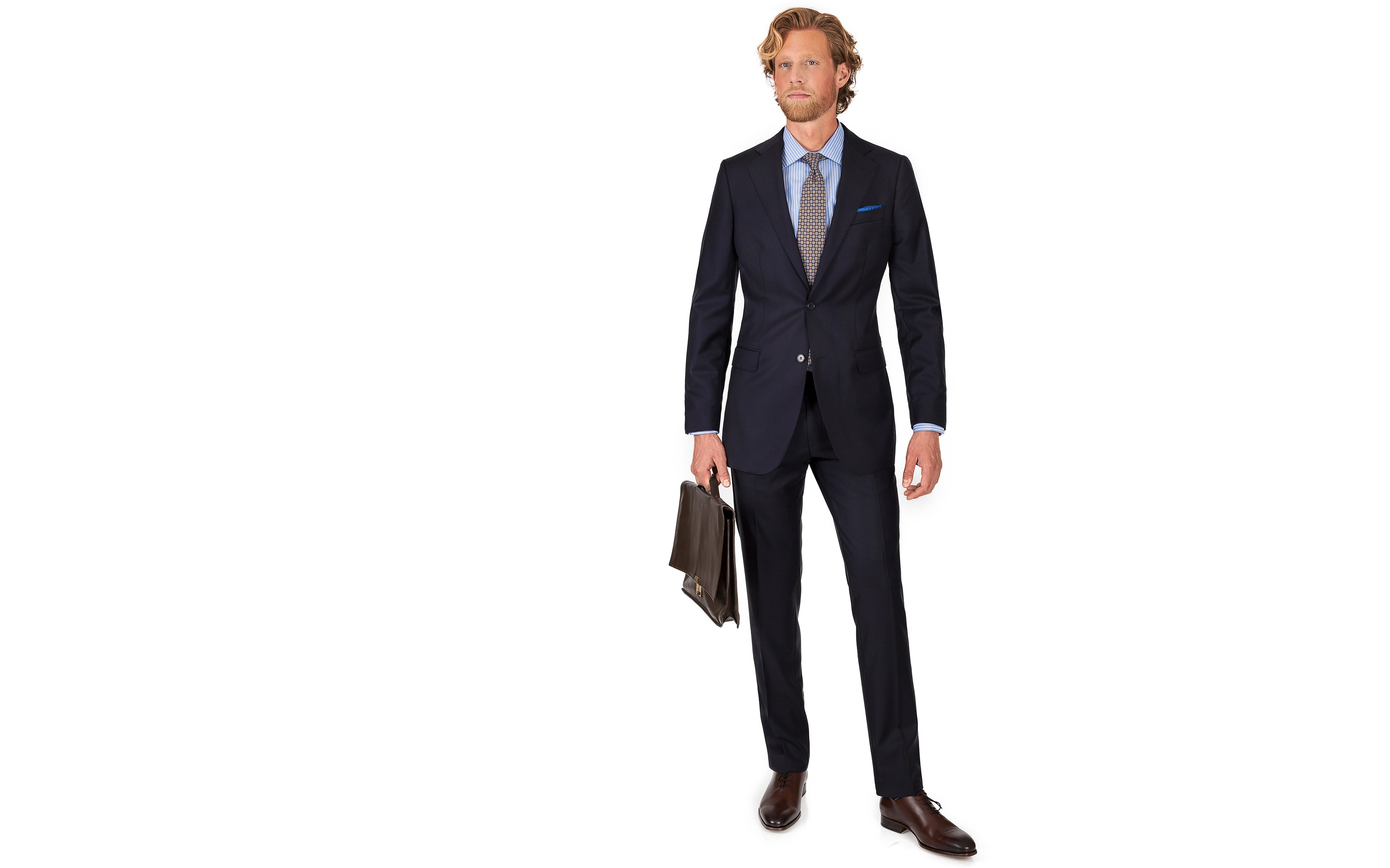 Suit in Dark Navy Wool