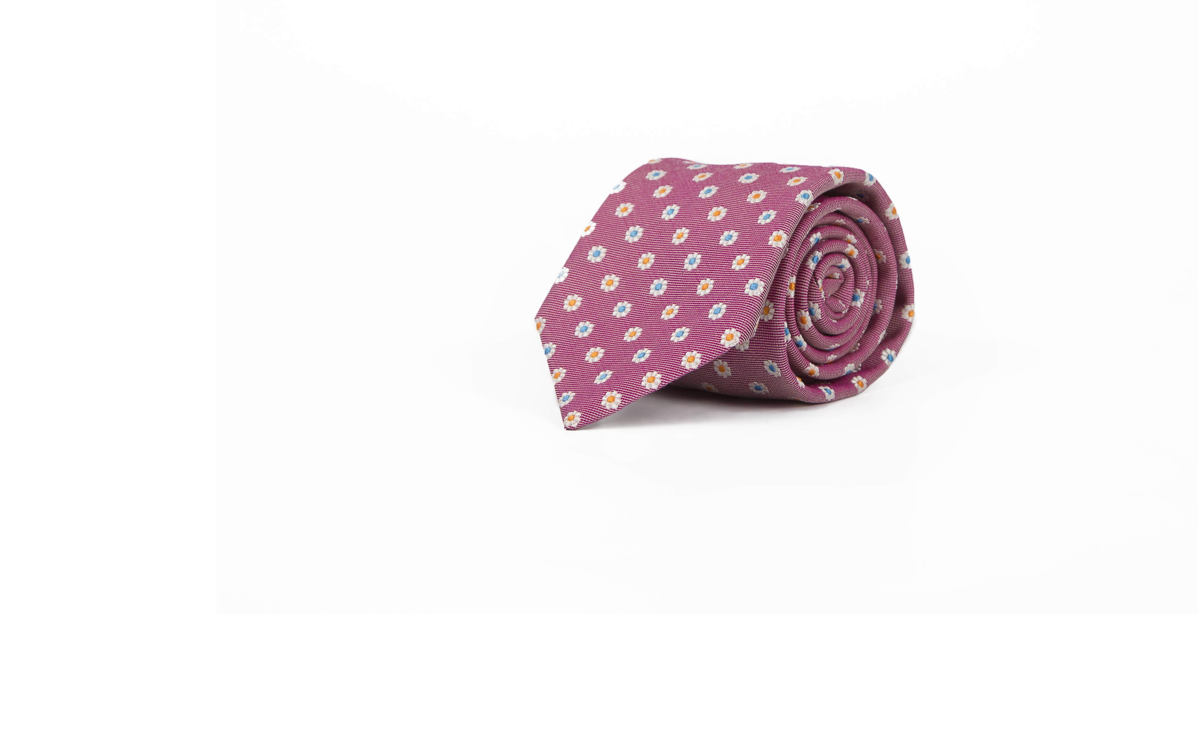 Italian Silk and Cotton Red Tie with Daisies