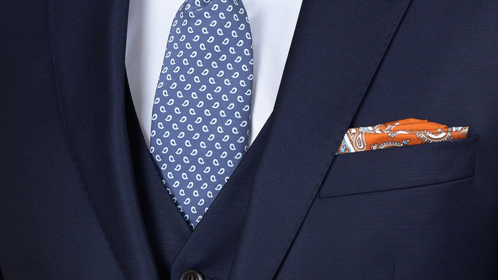 Suit in Solid Deep Blue Wool - slider image 2