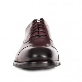 Burgundy Cap-Toe Oxford with a Rubber Sole - 3