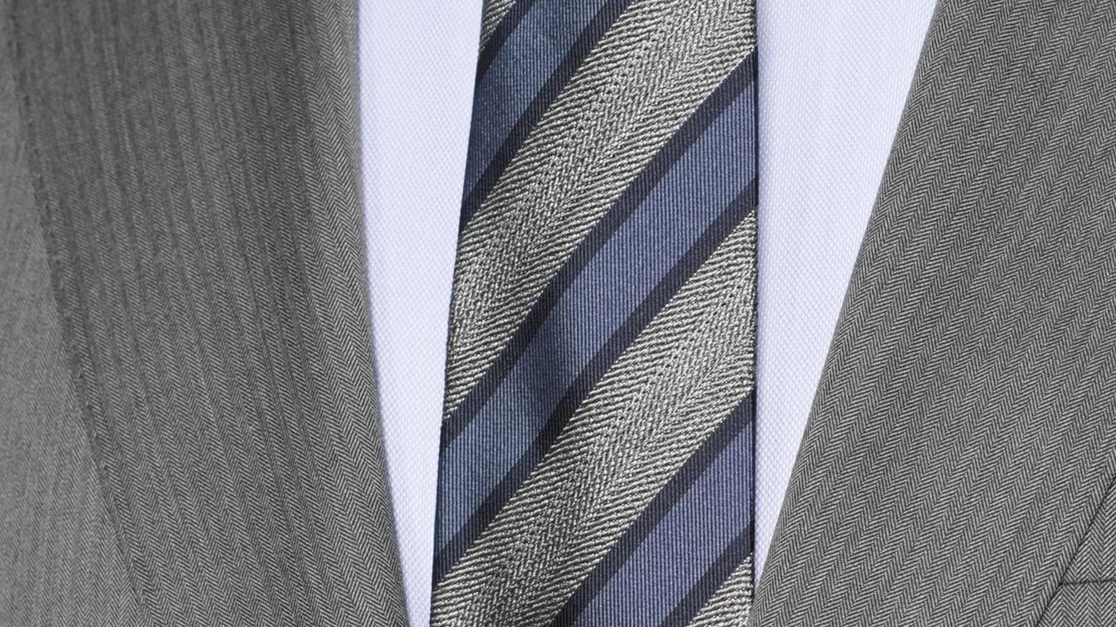 Vendetta Premium Grey Herringbone Suit - slider image 2