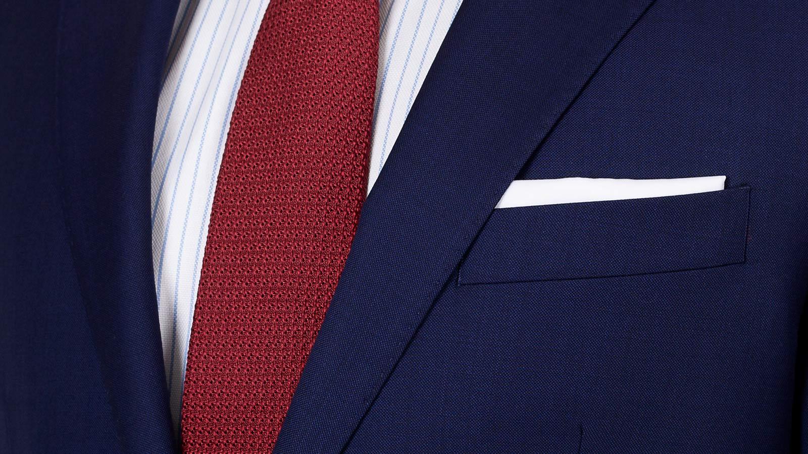 Suit in Deep Blue Pick & Pick Wool - slider image 2