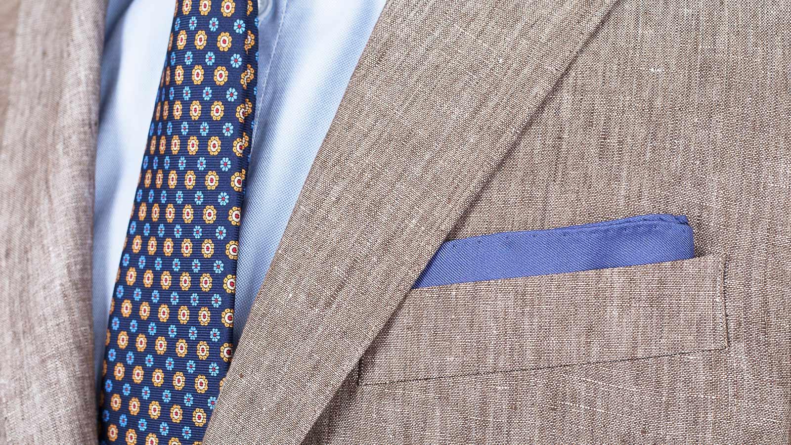 Suit in Khaki Linen - slider image 3